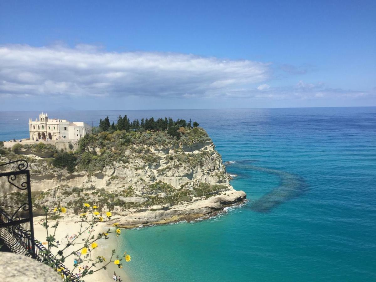 Appartamento La Marinette Tropea Esterno foto