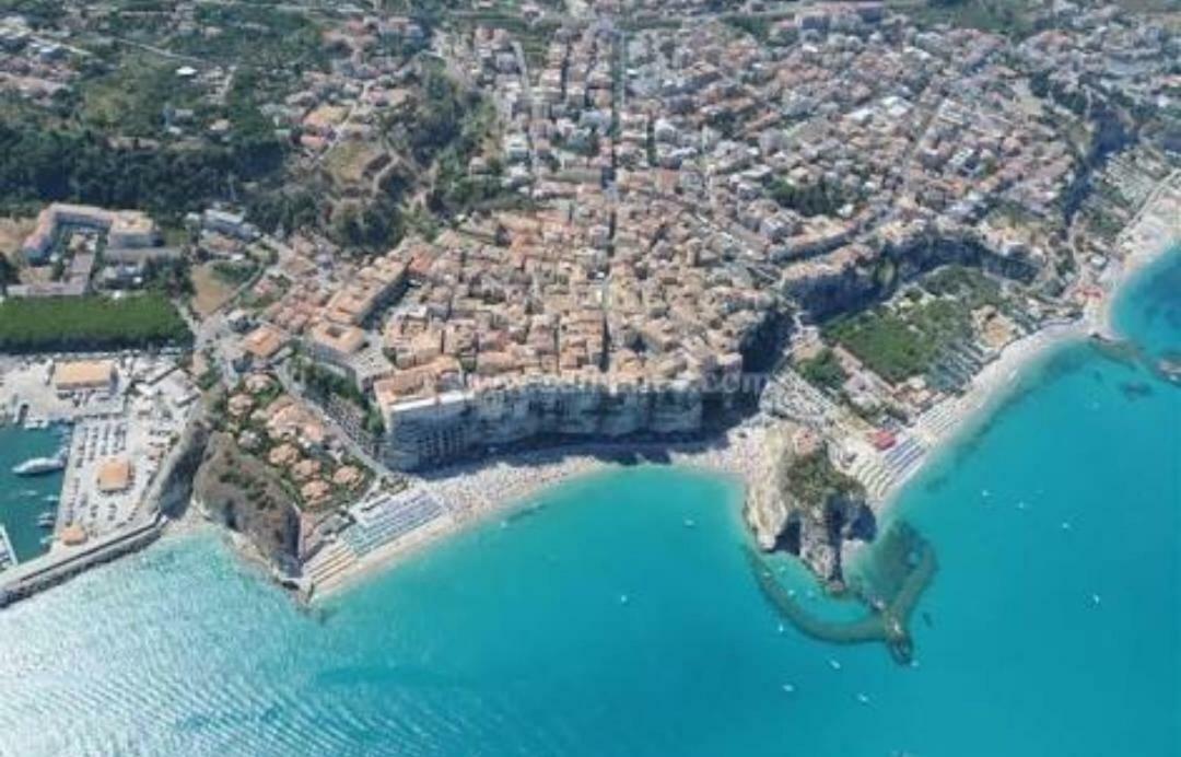 Appartamento La Marinette Tropea Esterno foto